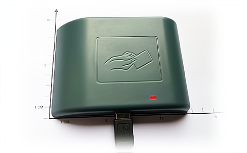 RFID�����l����ʽUSB�ӿڰl(f��)����UR5002